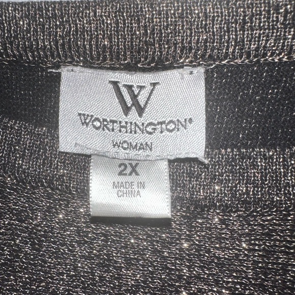 WORTHINGTON 2X TOP. BLACK & GOLD METAL THREADING. Gathered @ drop waist. - Picture 2 of 6